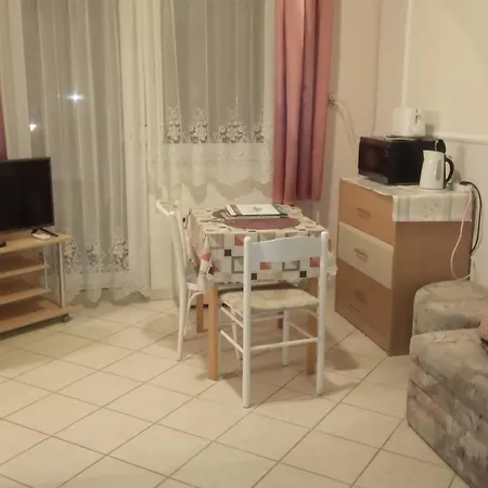 Boetoes Haus Apartment Heviz